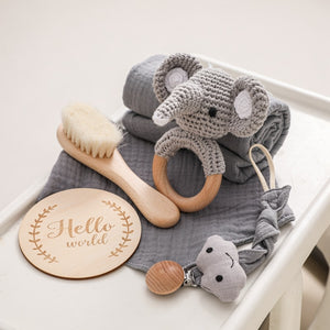 Baby wooden set with swaddle and bib