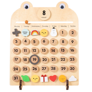 Wooden Desk Calendar