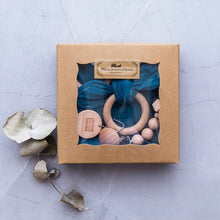 Load image into Gallery viewer, Wooden baby gift set